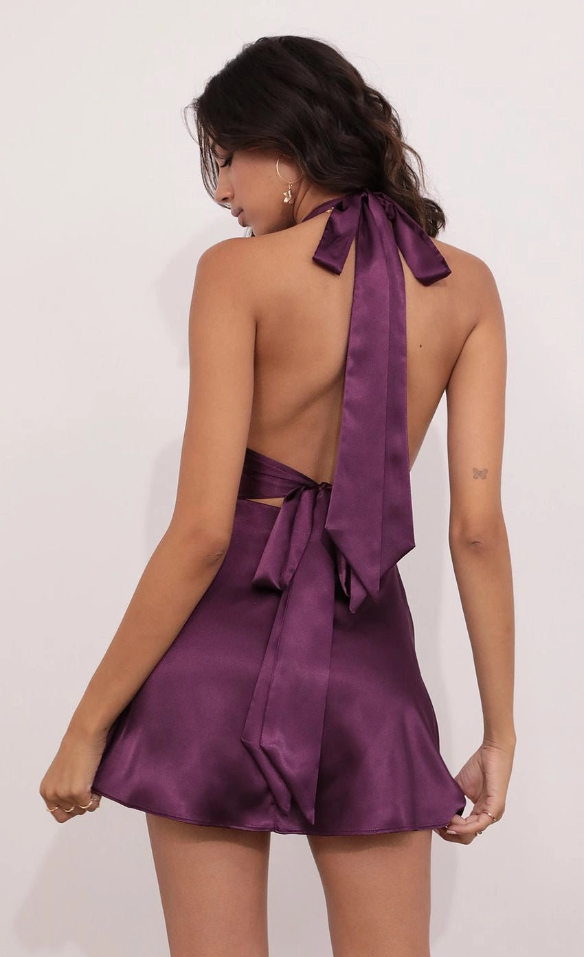 DingJi Wedding's sexy sleeveless backless pleated Homecoming Dresses with full charm